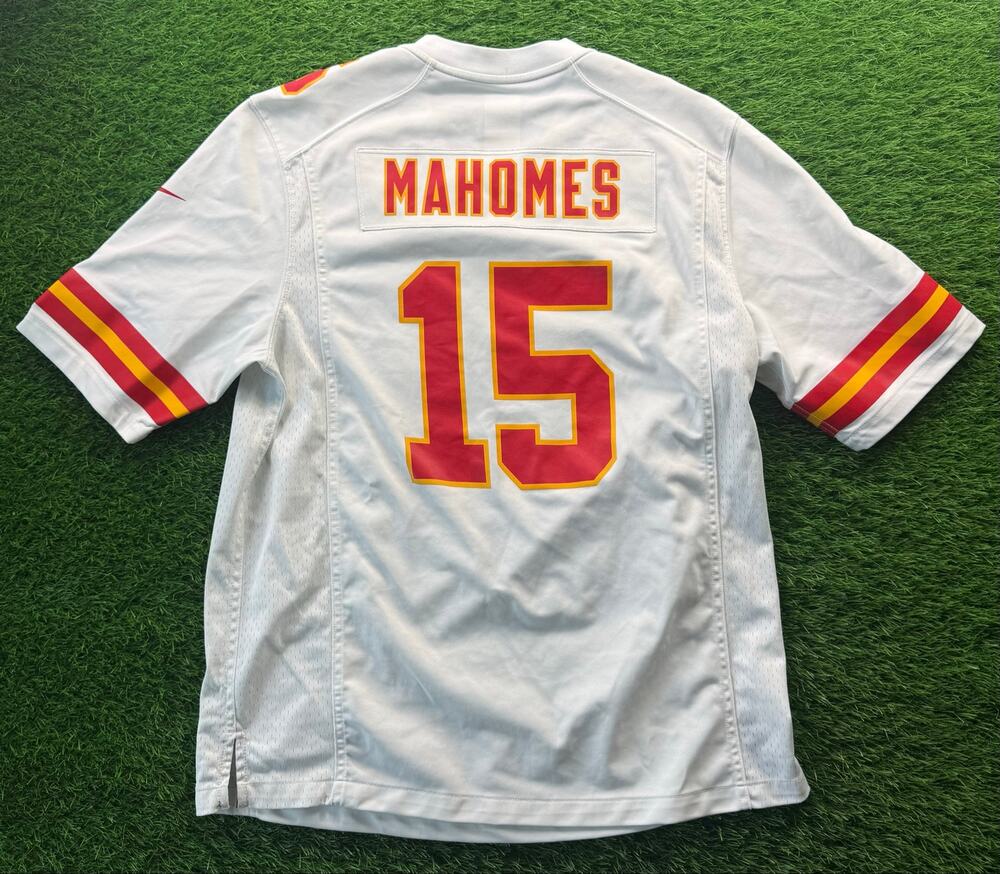 Nike Patrick Mahomes #15 Kansas City Chiefs White NFL Jersey Mens Large On Field